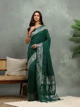 Zaari Jaal Crepe Saree