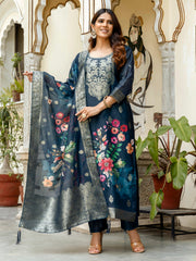 Embroidered Chanderi Kurta With Pant & Dupatta