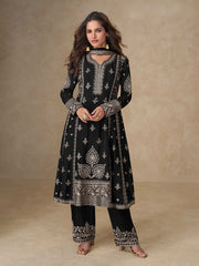 Embroidered Chinon Kurta With Pant & Dupatta