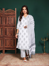 Printed Cotton Blend Kurta With Pant & Dupatta