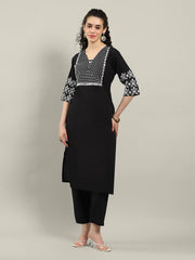 Printed Cotton Blend Kurta With Pants