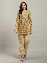 Printed Cotton Blend Kurta With Palazzo