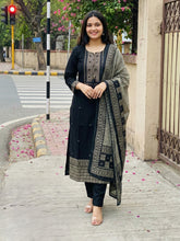 Printed Cotton Blend Kurta With Pant & Dupatta