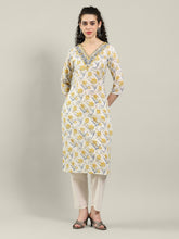 Printed Cotton Blend Kurta & Pants