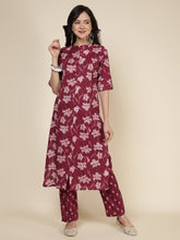 Printed Cotton Blend Kurta With Pants