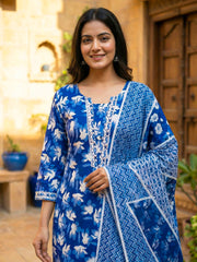Printed Cotton Blend Kurta With Pant & Dupatta