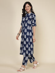 Printed Cotton Blend Kurta With Pants