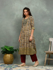 Yoke Embroidered Cotton Blend Kurta