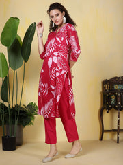 Printed Cotton Blend Kurta With Pants