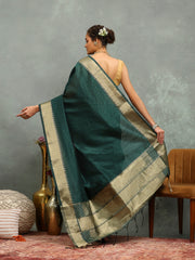 Plain Art slik Saree