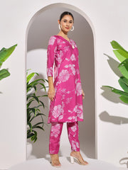 Digital Printed Cotton Blend Kurta With Pants