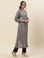 Embroidered Plain Cotton Kurta