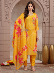 Printed Muslin Kurta With Pants & Dupatta