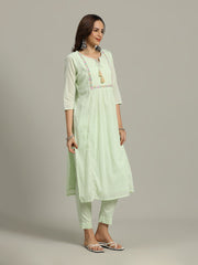 Thread Hand Embroidery Cotton Mulmul Kurta With Pants & Dupatta