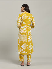 Printed Cotton Blend Kurta With Pants