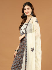 Patch Neck Printed Cotton Unstitched Suit Piece With Dupatta