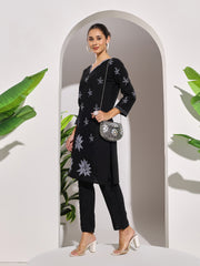 Digital Printed Muslin Kurta With Pants