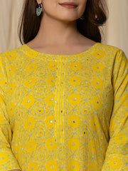 Printed Cotton Blend Kurta With Pants