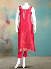 Embroidered Banarasi Kurta With Pant & Dupatta