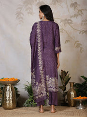 Embroidered Muslin Kurta With Pants & Dupatta