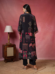 Thread Embroidered Crepe Kurta With Pants