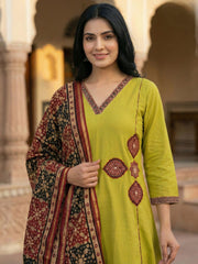 Printed Cotton Blend Kurta With Pant & Dupatta