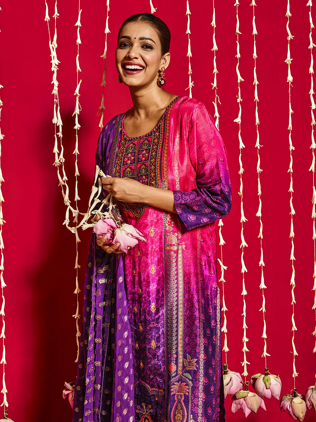 Banarasi Kurta With Pants & Dupatta