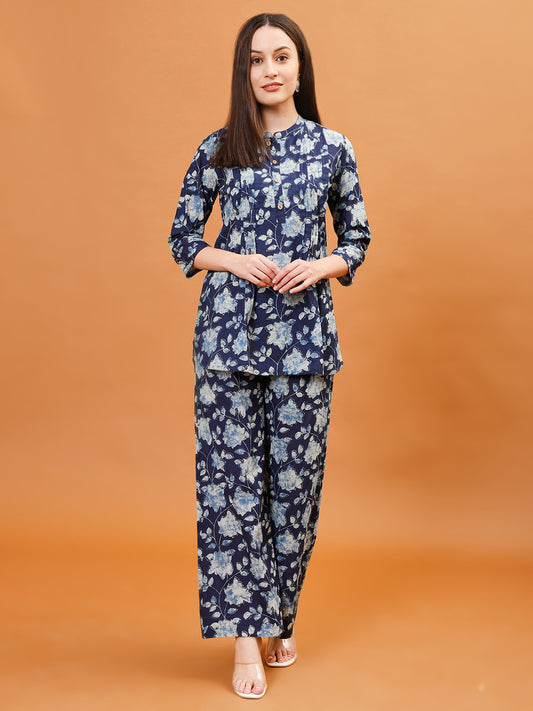 Digital Printed Cotton Blend Kurta With Pants