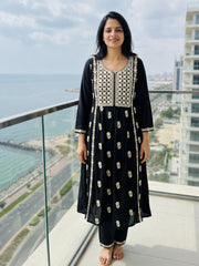 Embroidered Cotton Blend Kurta With Pant & Dupatta