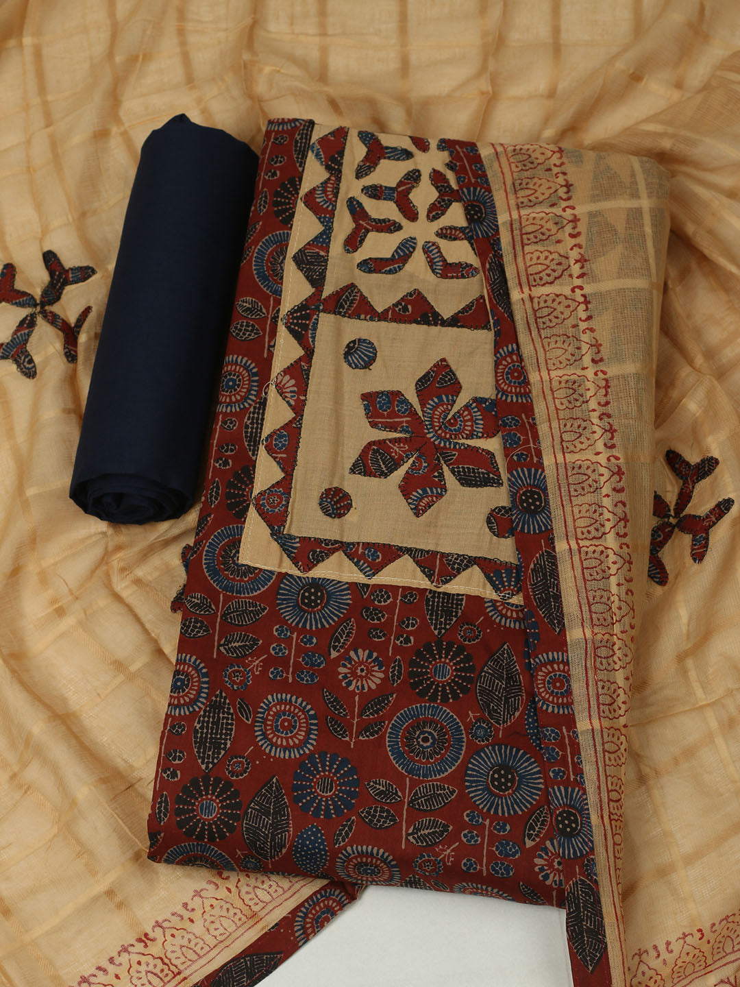 Printed Cotton Unstitched Suits Printed Suit With Pant &amp; Dupatta