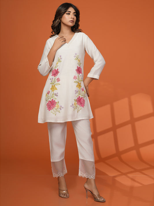 Printed Cotton Blend Kurta With Pants