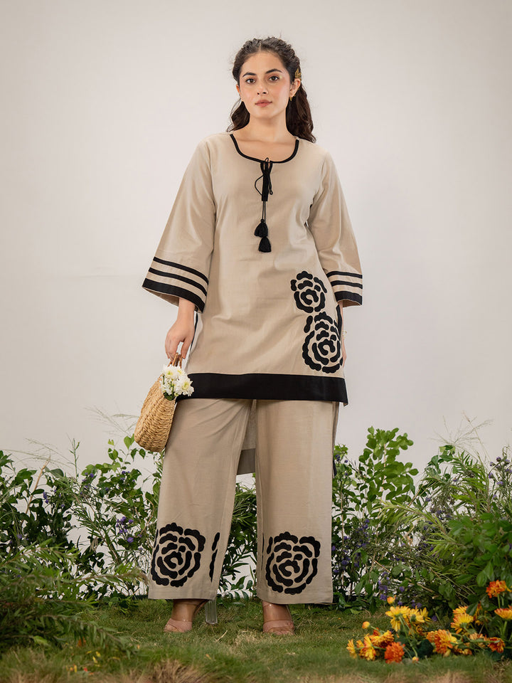 Beige Cotton Blend Printed Straight Kurta With Pant