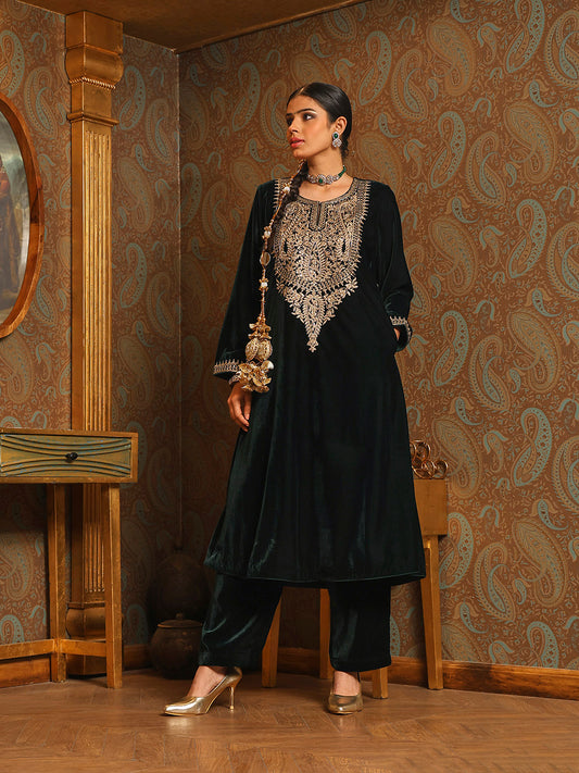 Zari Neck Embroidered Velvet Kurta With Pants