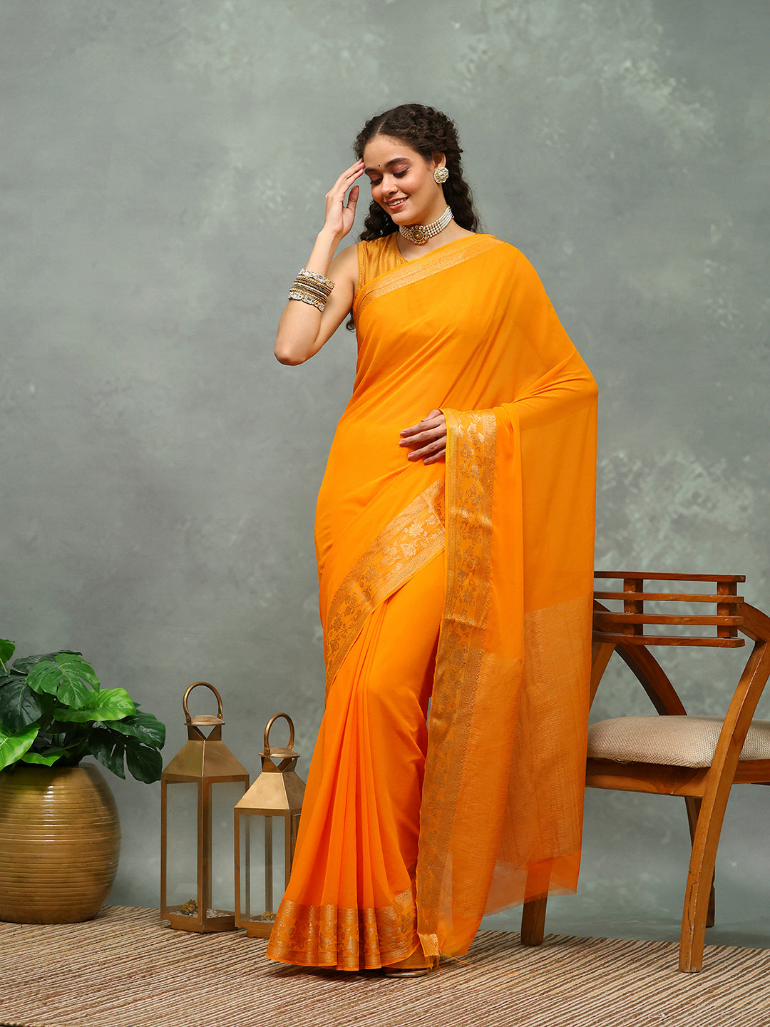 Woven Border Chiffon Woven Saree