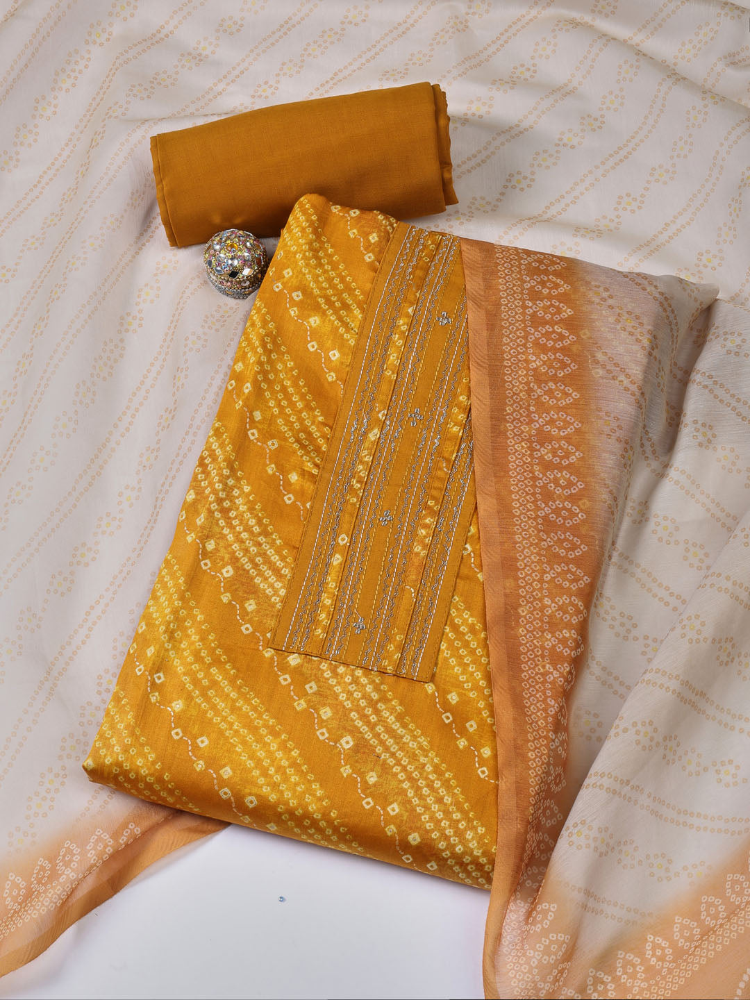 Peinted Cotton Blend Unstitched Suit With Dupatta