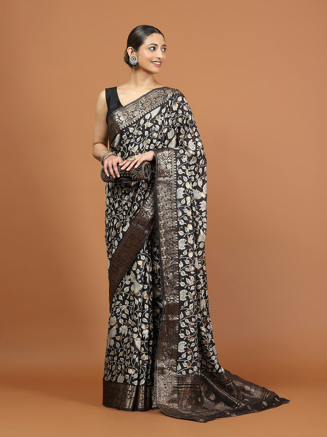 Patola Zari Border Printed Cotton Blend Woven Saree