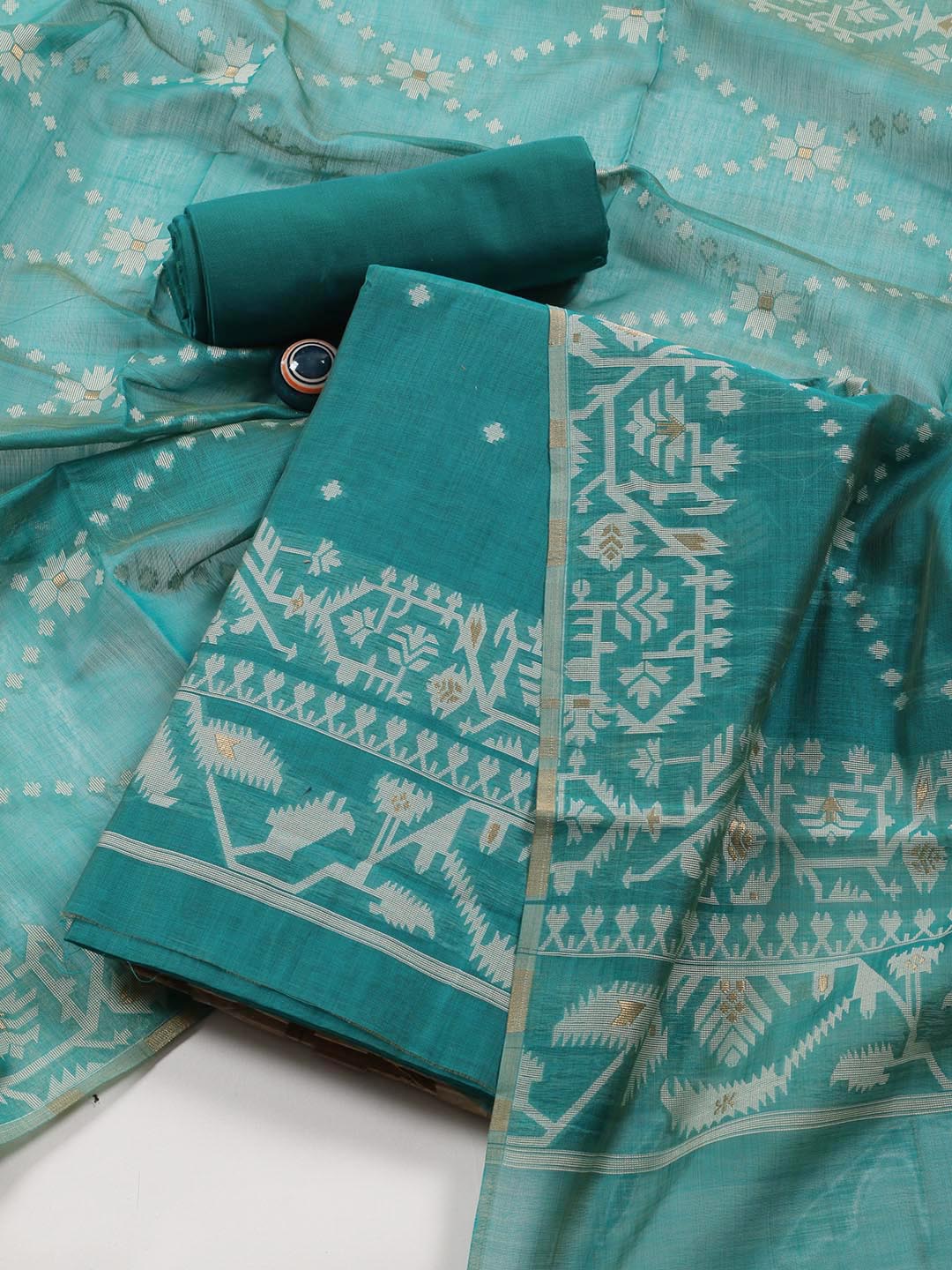 Unstitched suits
