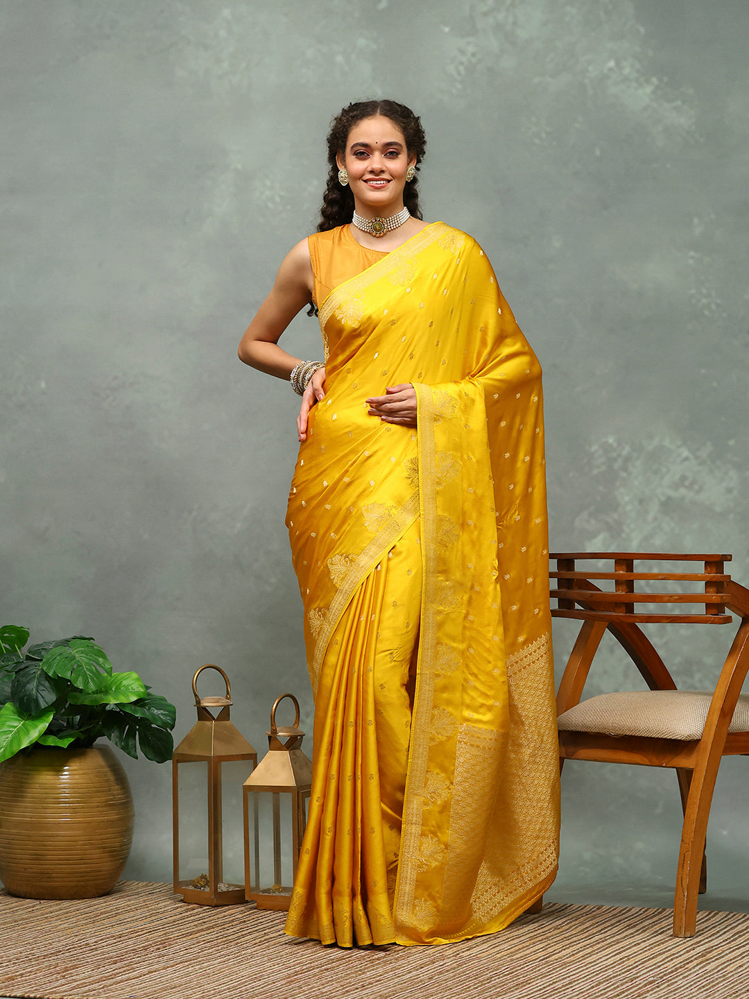 Woven Border Art Silk Saree