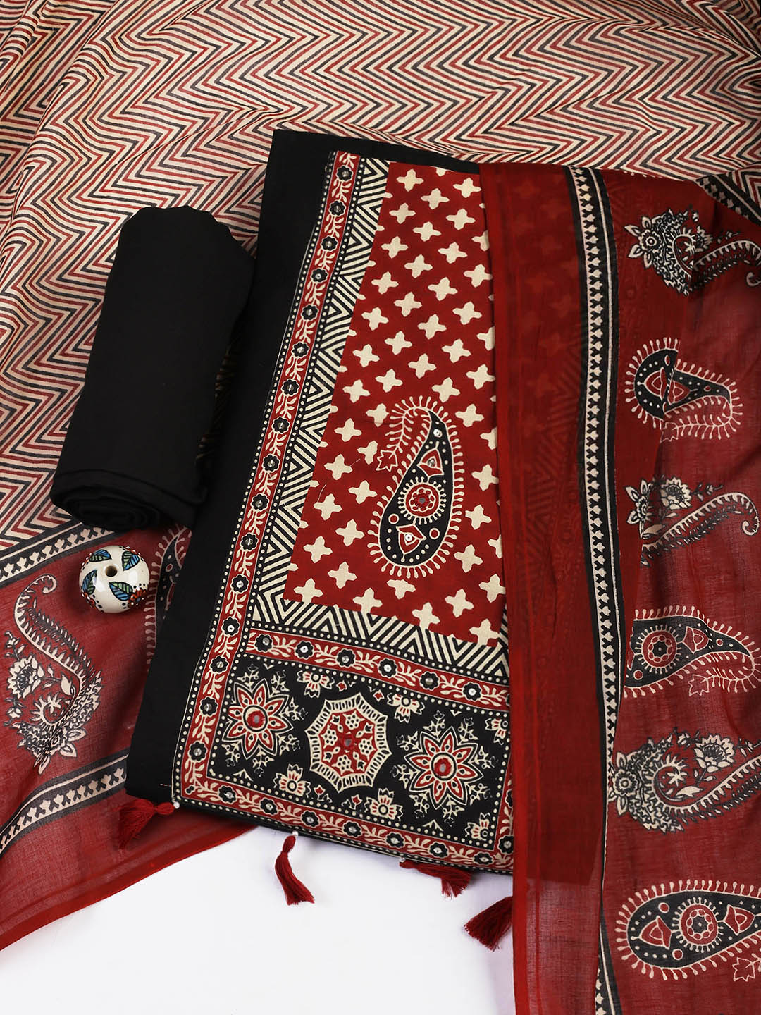 Patch Neck Cotton Blend Unstitched Suit With Dupatta