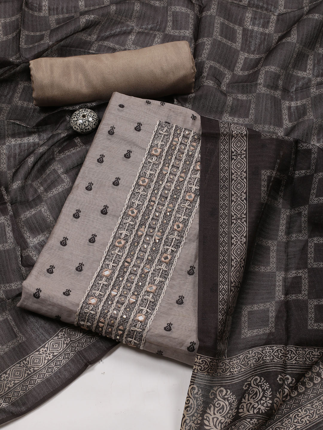 Unstitched Suits for Women