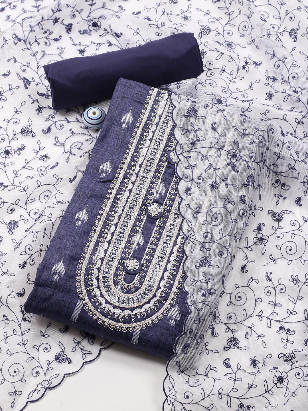 Unstitched suits