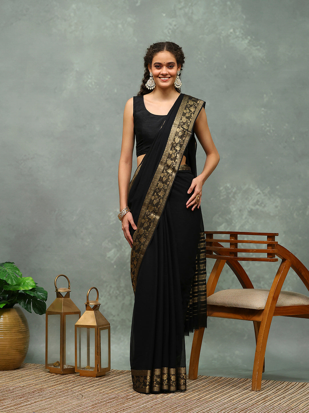 Woven Border Chiffon Woven Saree