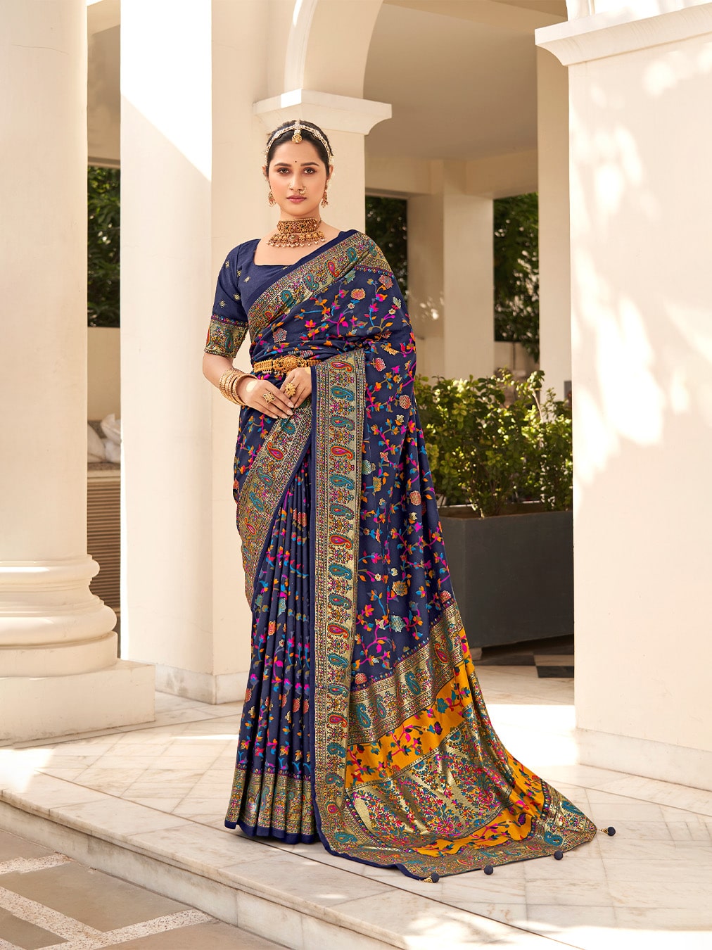 Wovan Degisn Art Silk Saree