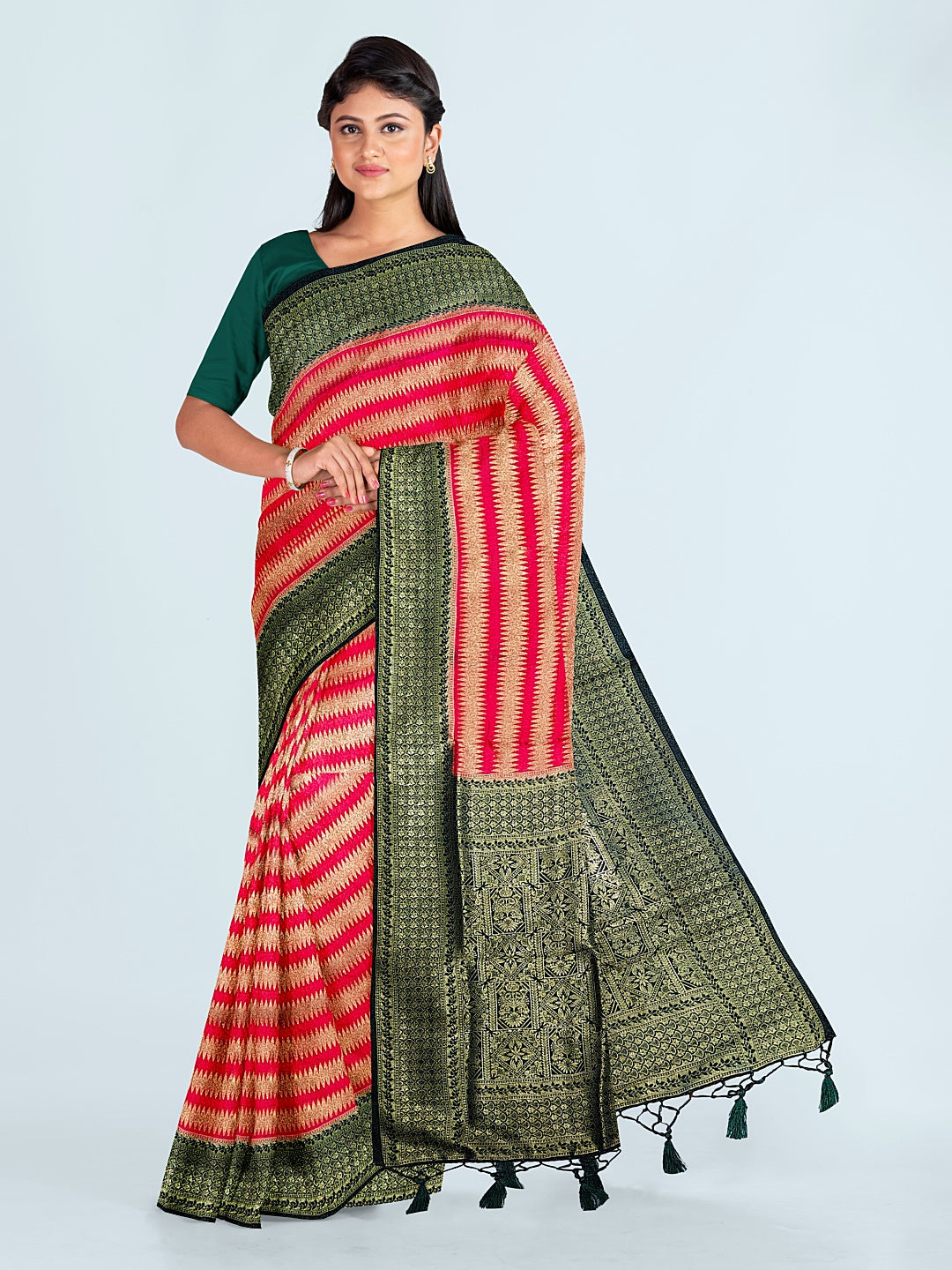 Zari Jaal Woven Art Silk Saree