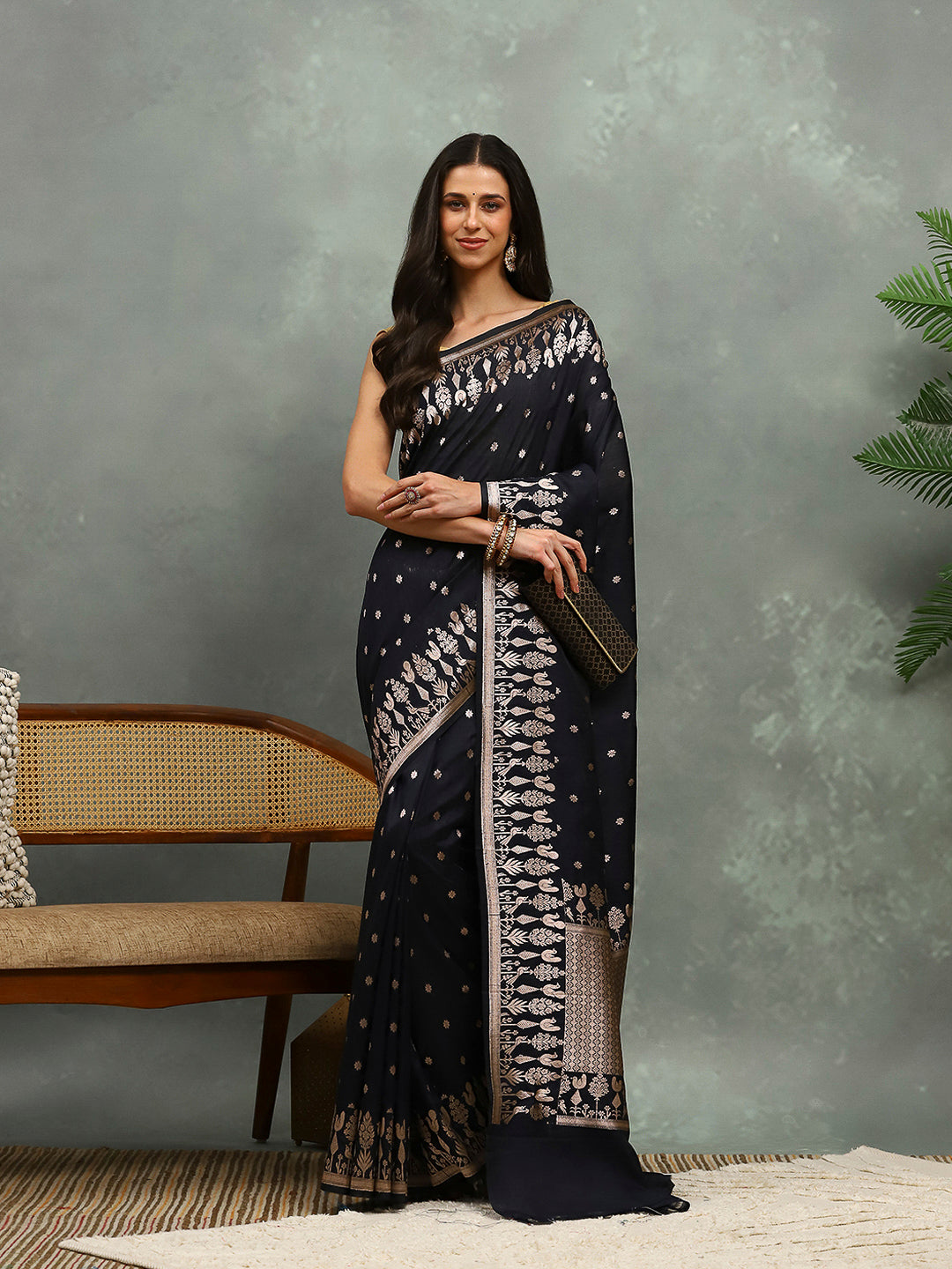 Zari Border Booti Cotton Blend Woven Saree