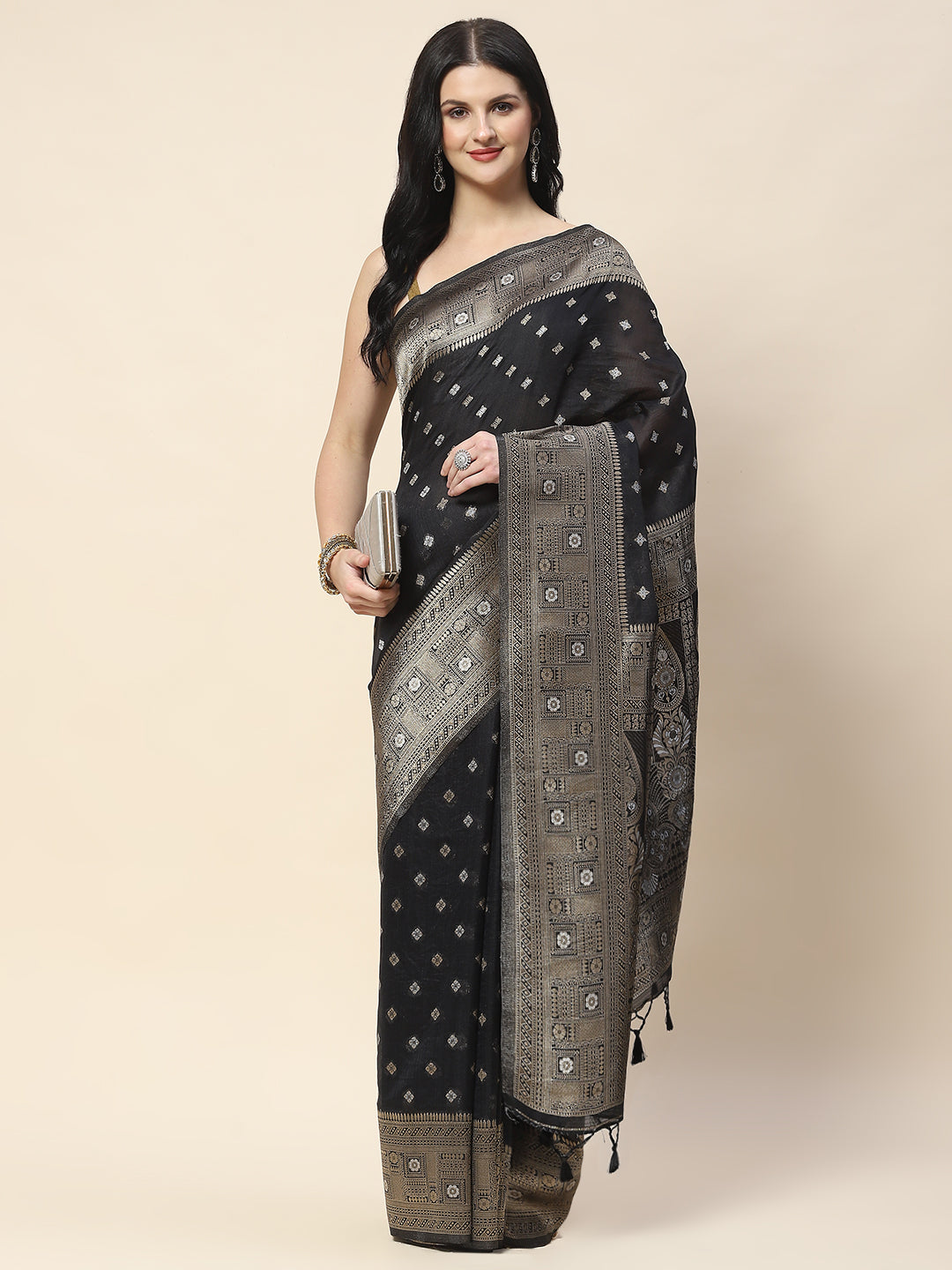 Zari Border Booti Woven Handloom Saree