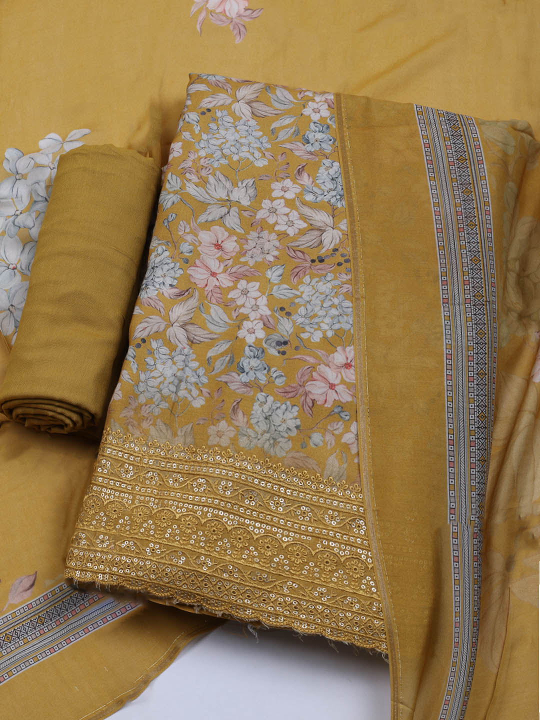 Printed Muslin Unstitched Suit With Dupatta