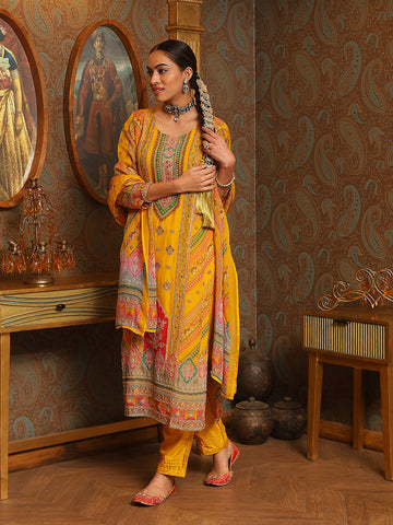 Embroidery Georgette Kurti With Pants & Dupatta