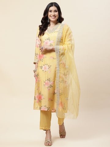 Floral Printed Muslin Kurta With Pants & Dupatta