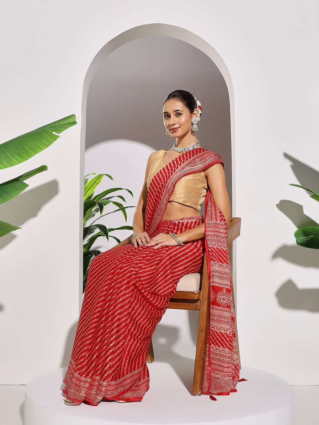 Floral Printed Georgette Saree